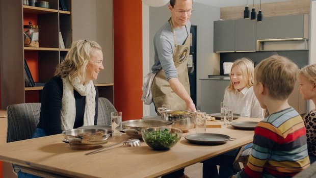 Tobias und seine Familie geniessen das lektinfreie Essen
